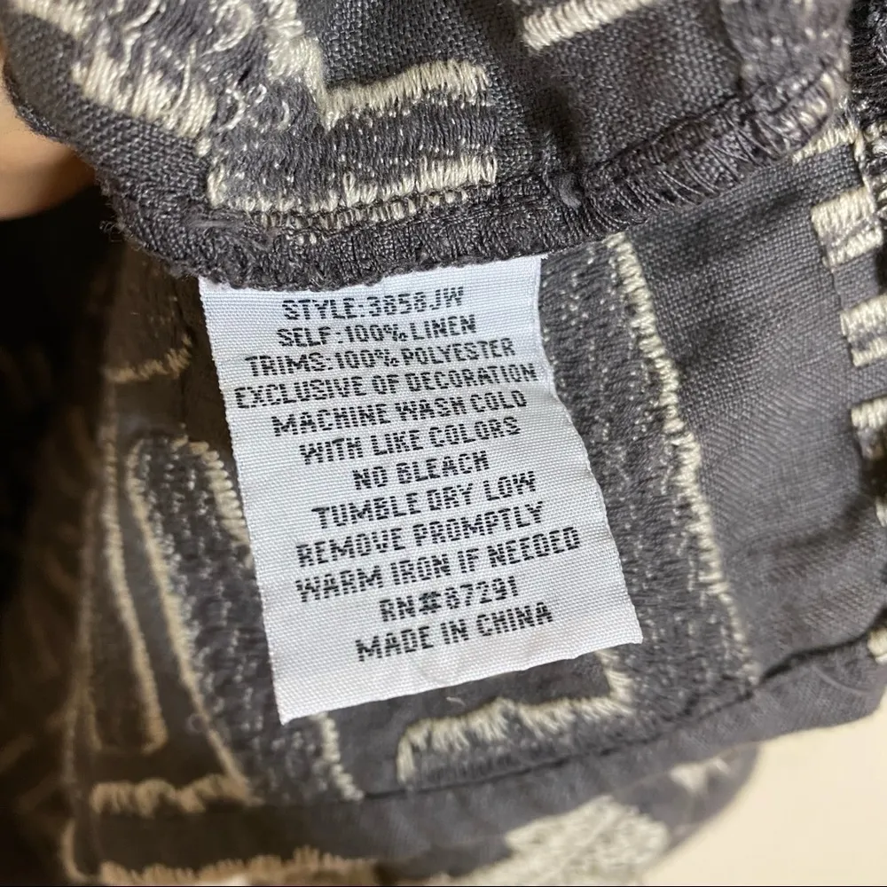 Johnny Was Dark Gray White Embroidered Linen Vest - Image 7