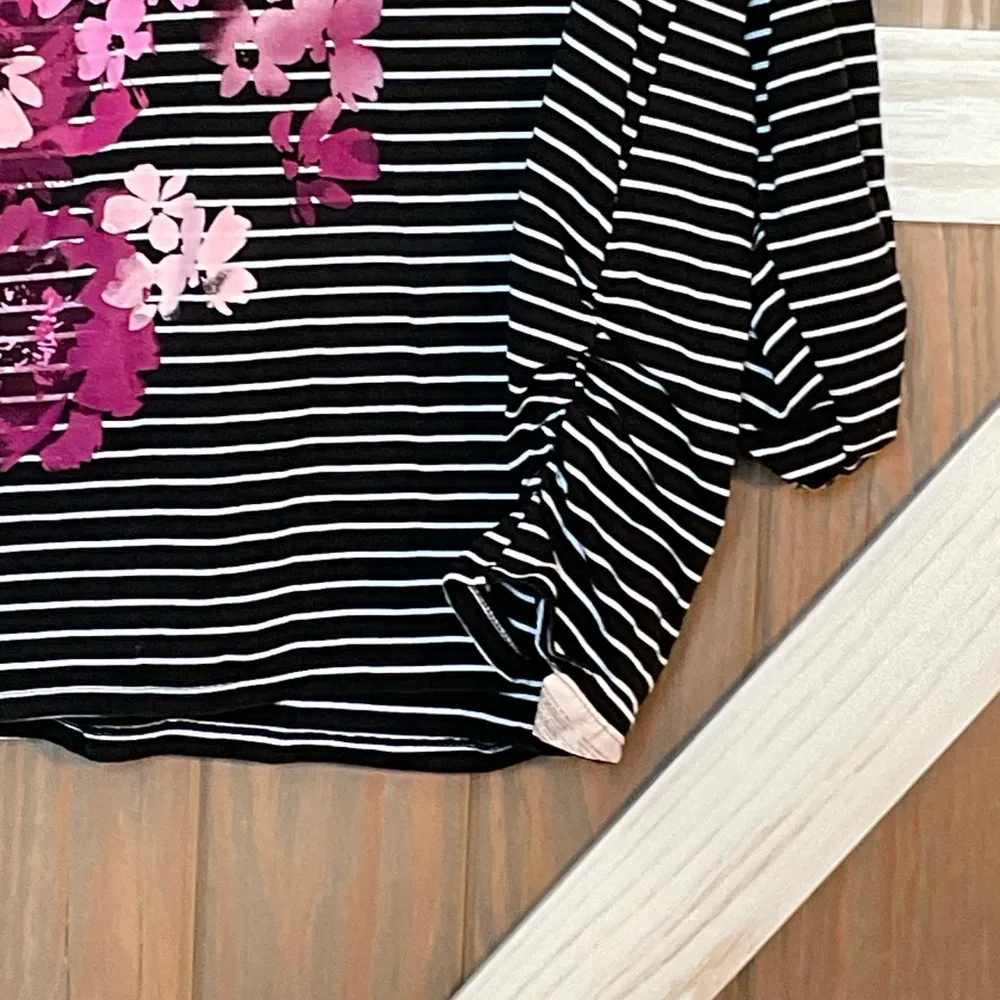 Just My Size Women's Striped Floral Top With Floral Design. P2P 27 SIZE 4X EUC - Image 4