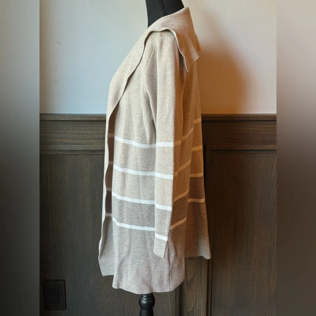 Apt. 9 Women's Light Tan Striped Cardigan - Image 2