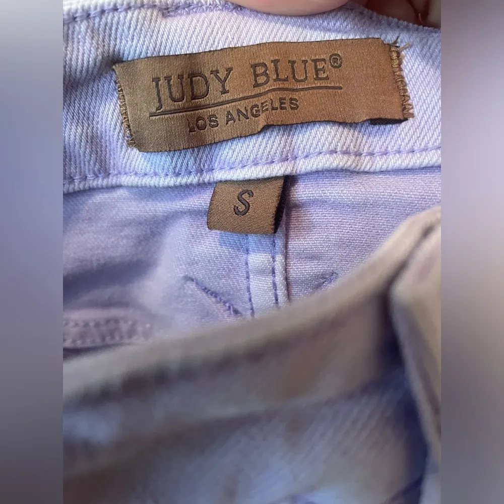 Judy Blue Lavender Garment Dyed Cut Shirttail Hem  Denim Skirt size S - Image 6