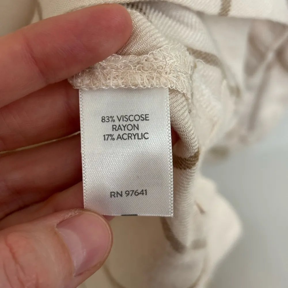 NWT J. Jill Brushed Twill Pleated Shirt Tunic in Bisq Multi Plaid - Size S Pet. - Image 6