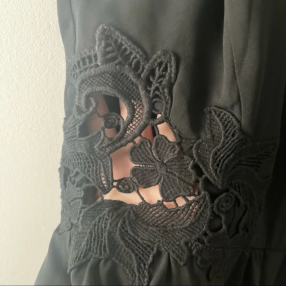 Black Romper High Neck Lace Cut Out Floral Side - Image 5