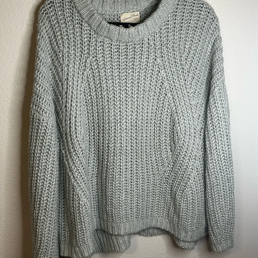 Universal Threads Universal Thread Light Gray Knit Sweater - Image 5