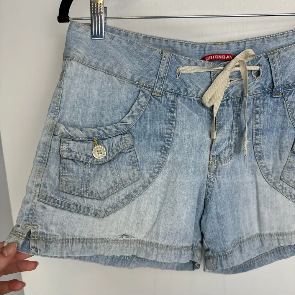 Y2K Union Bay Denim Cargo Shorts Sz 7 Light Wash - Image 4