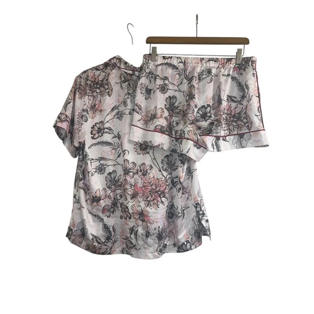 ✨Victoria Secret Woman's Sz M Pajamas 2 Pieces Set✨ - Image 6