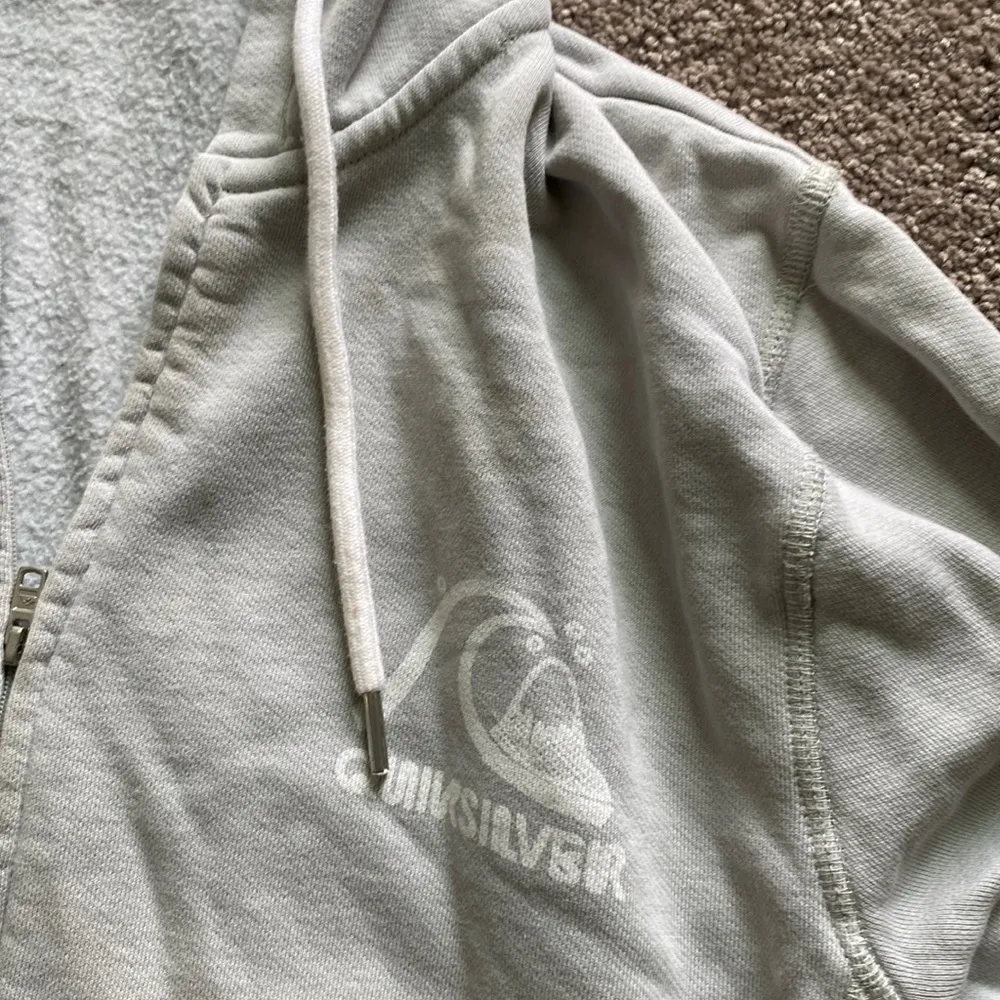 Quiksilver Full Zip Hoodie SIZE M - Image 2