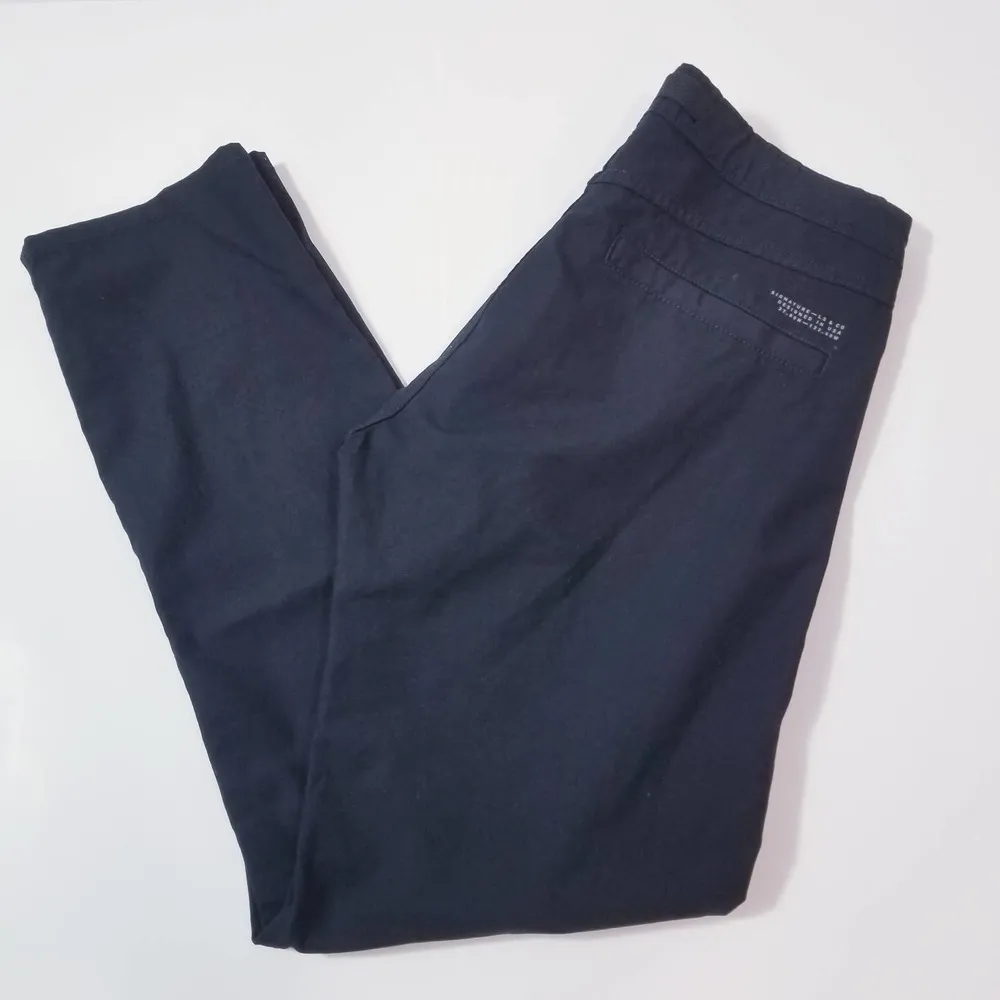 Levi's Tab Belt Pants - Image 9
