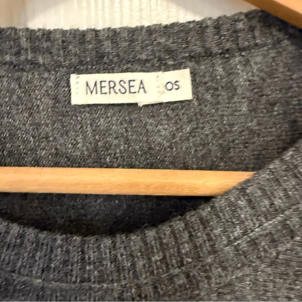 EUC Mersea Catalina Sweater Gray Size undefined - Image 6
