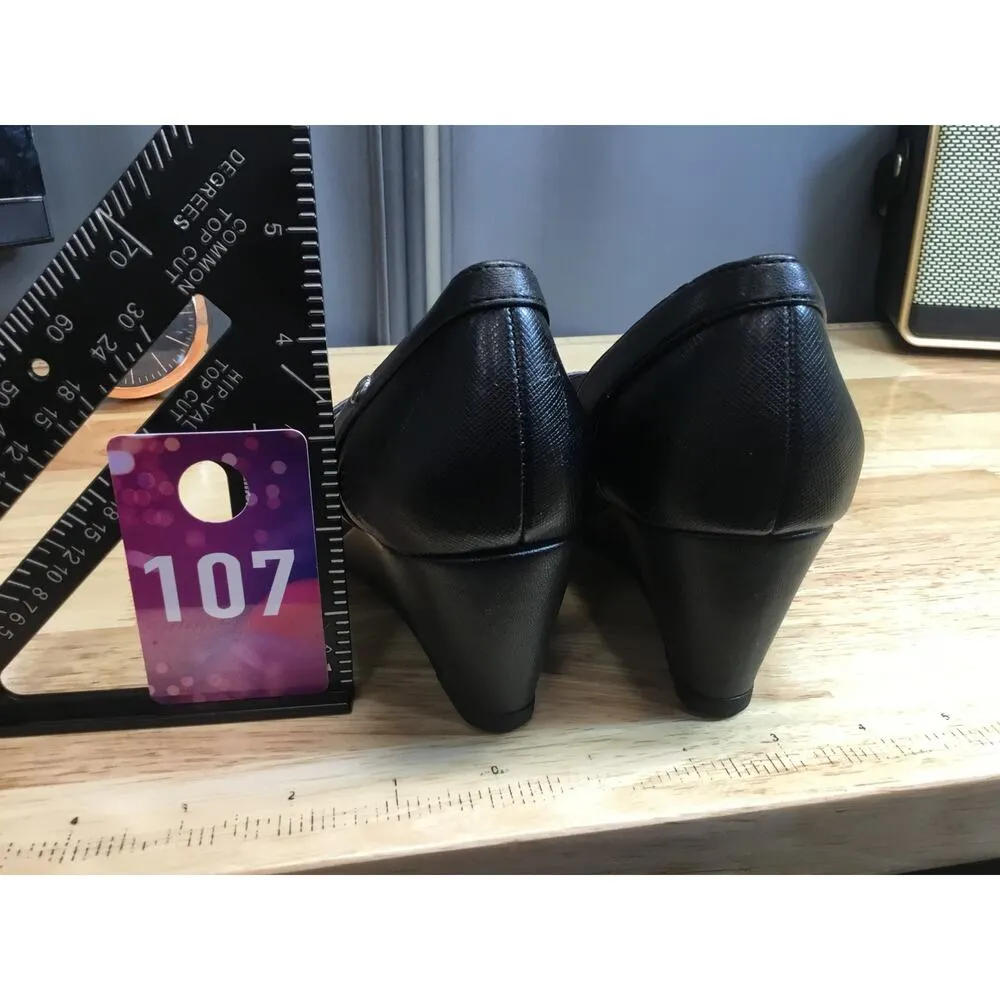 LifeStride Dreams Women's Black Leather Slip - Image 3