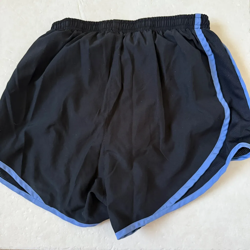 Nike DriFit Athletic Running Shorts Women’s XS 2 Pairs Black & Blue - Image 4