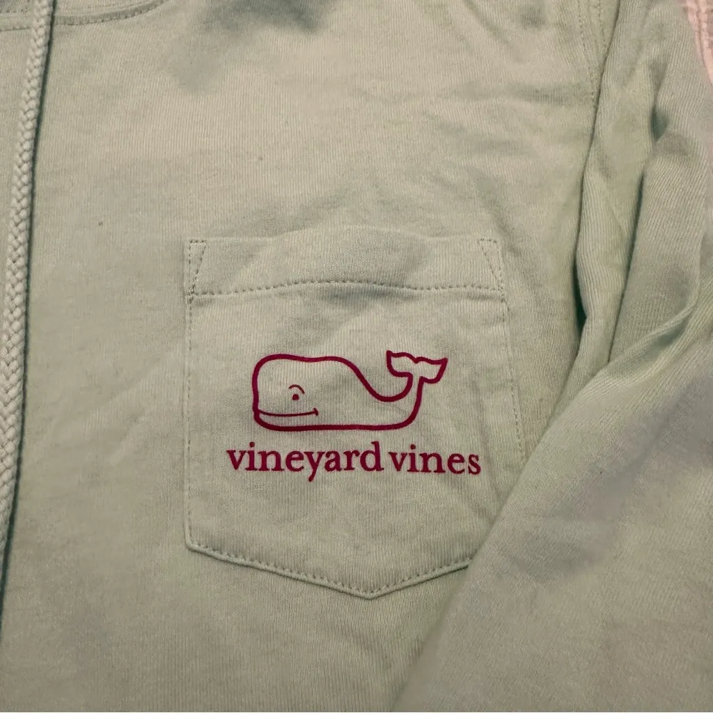 Vineyard Vines Long Sleeve Tee Hoodie size small - Image 2