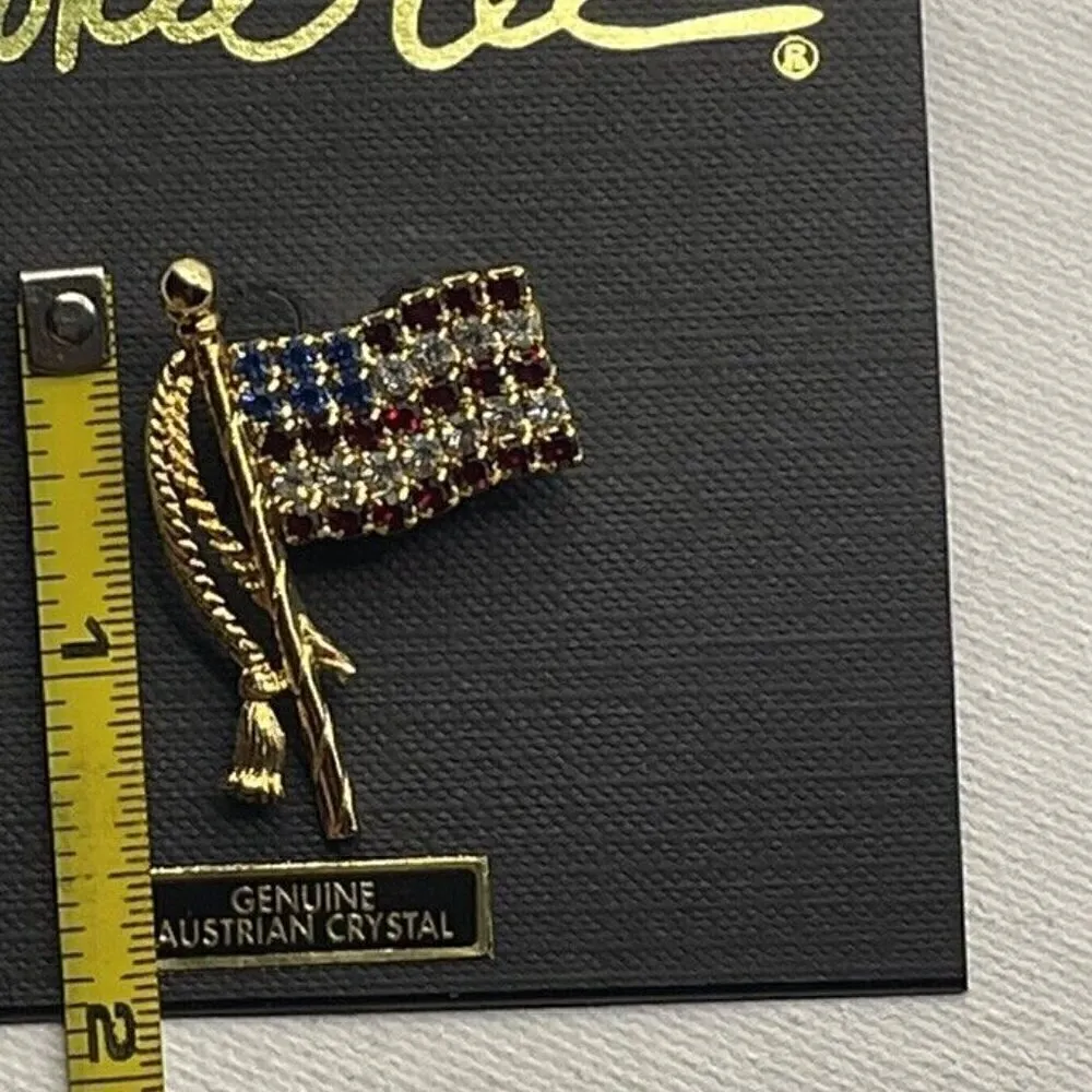 Vintage USA American Flag Rhinestone Red Blue Gold Tone Pin Brooch Cookie Lee - Image 5