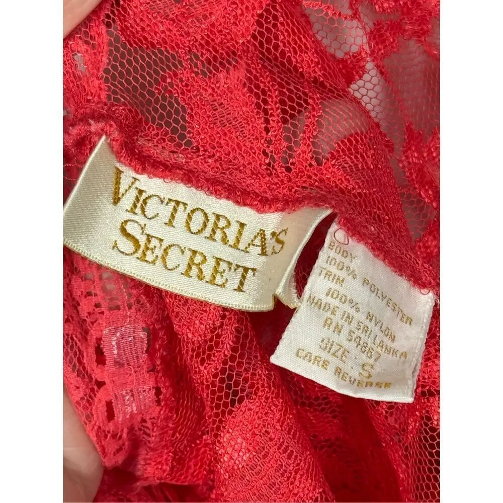 Vintage 1990's Victoria's Secret gold label lace negligee Size Small - Image 4