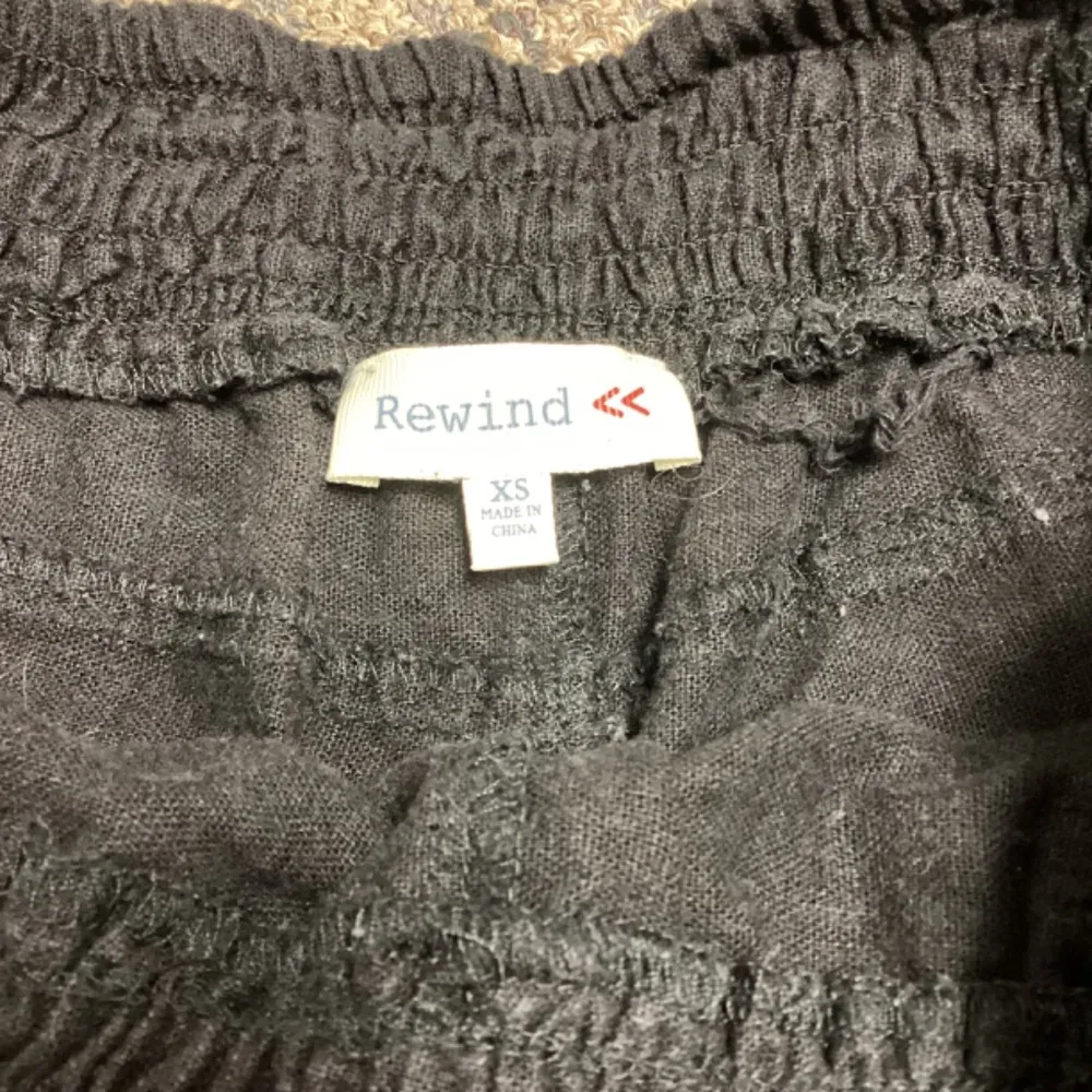 Rewind Black Linen Tie w/ Front &Back Pockets Shorts * Size Juniors XS - Image 2