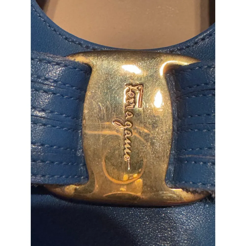 Minor scuffs Salvatore Ferragamo Boutique Vera pump shoe 9 Made in Italy - Image 11