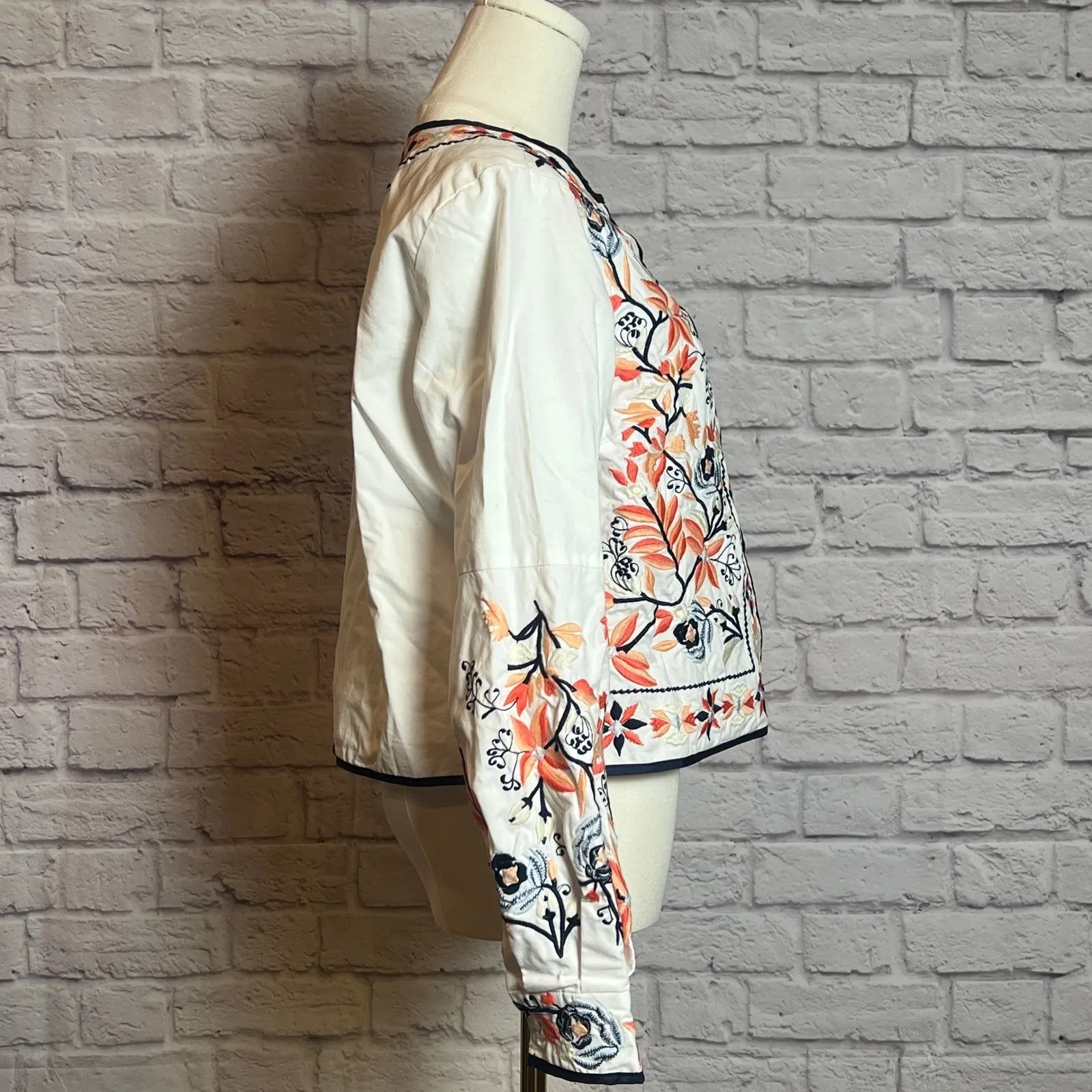 LaBellum by Hillary Scott Embroidered Open Front Jacket Women's S Cottagecore - Image 3