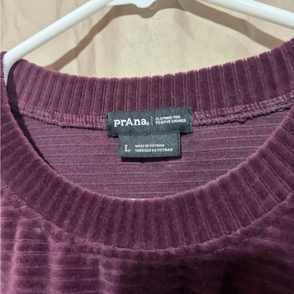 Prana crewneck - Image 3