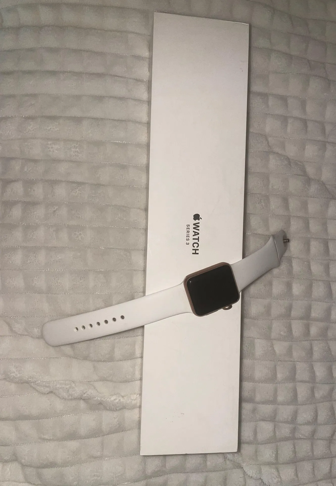 Apple Watch Series 3 - Image 2
