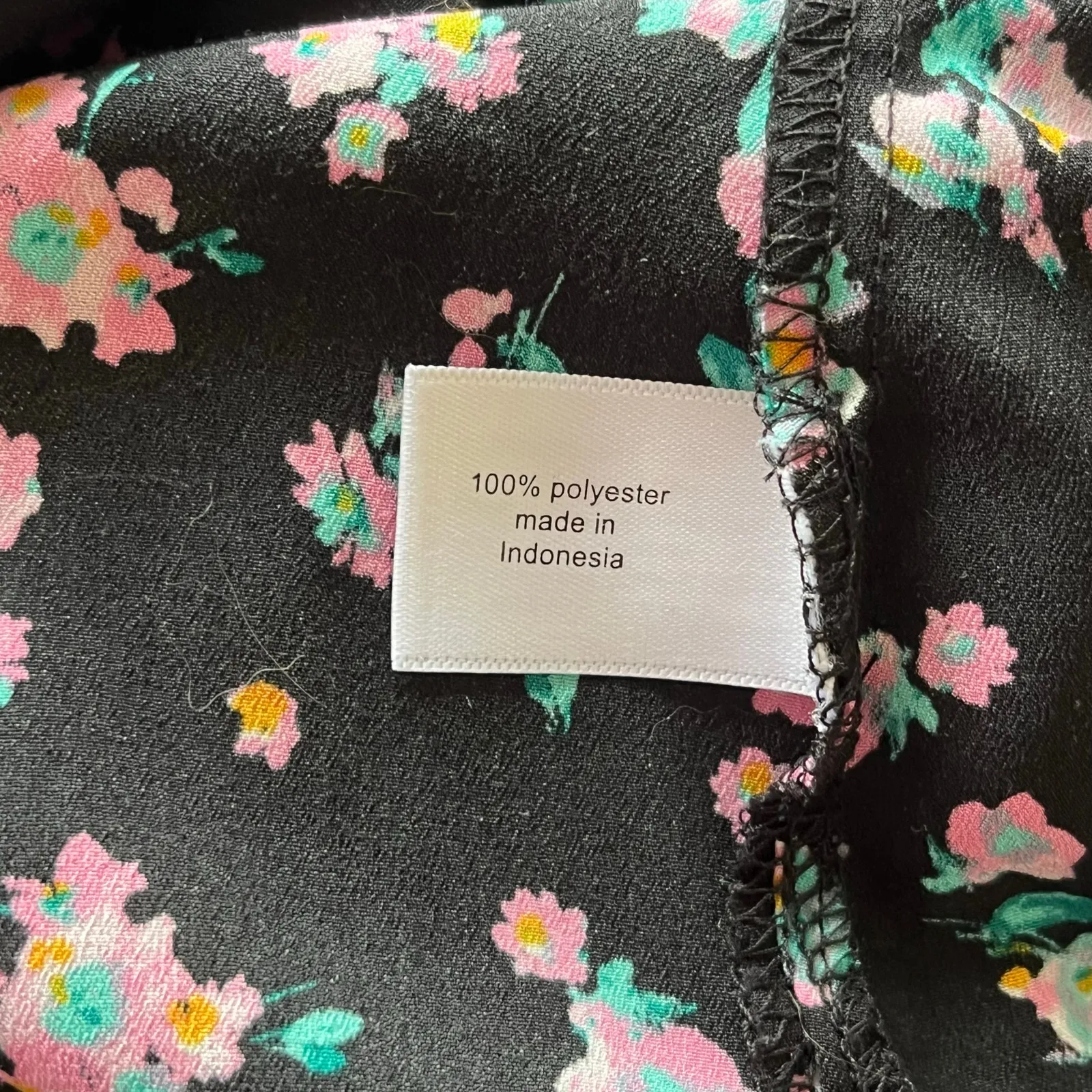 Lane Bryant Black Floral 3/4 Sleeve Blouse Size 22/24 - Image 4