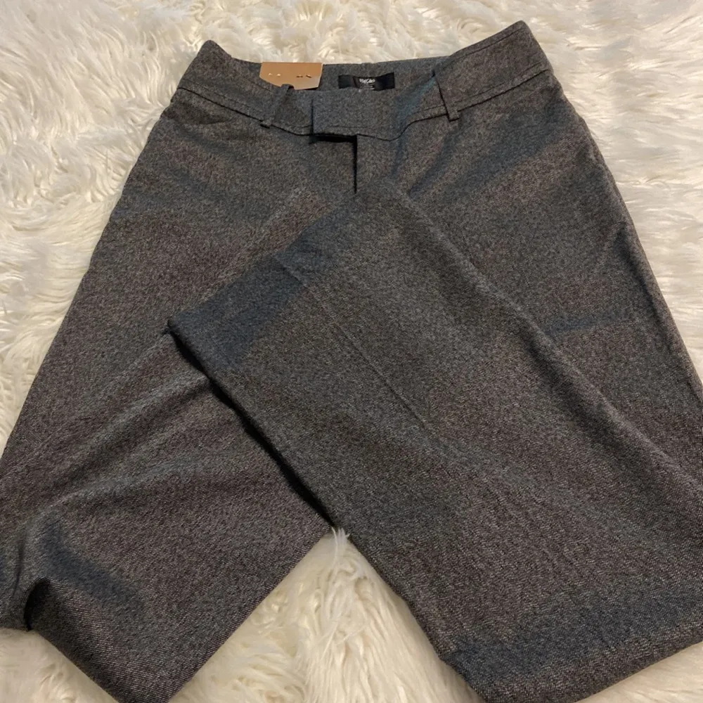 Mid Waist & Curvy Hip size 4 pants inseam 32” waist 30” color gray - Image 10