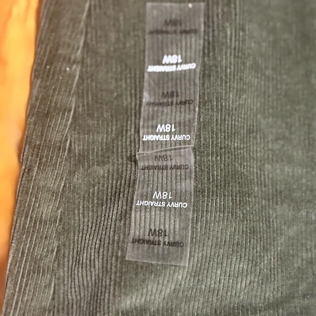 Sonoma Women’s Dark Green Corduroy Pants - Image 9