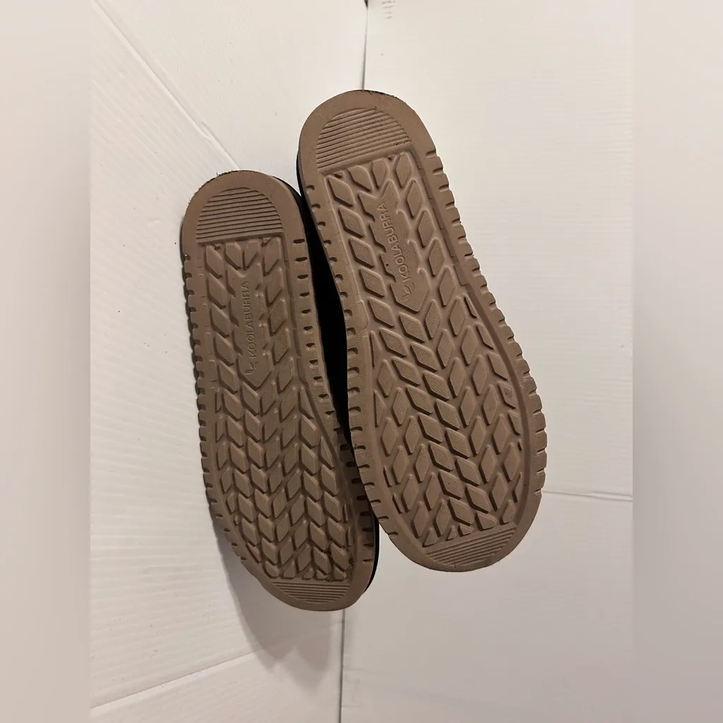 Koolaburra by UGG #1115156 Ariel navy leather sheepskin boots women size 10 - Image 8