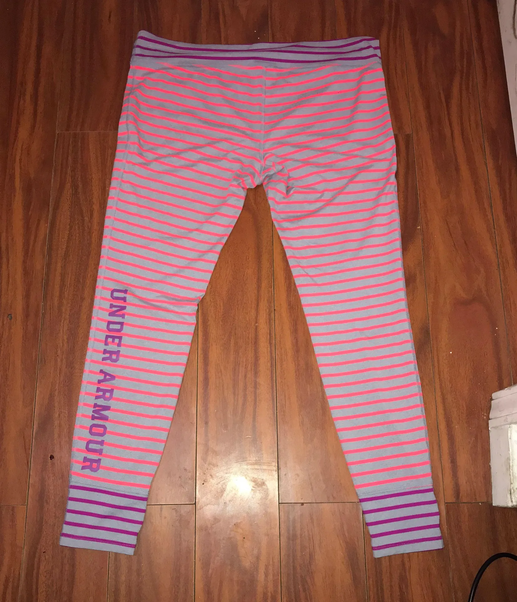 Stripped Leggings - Image 2