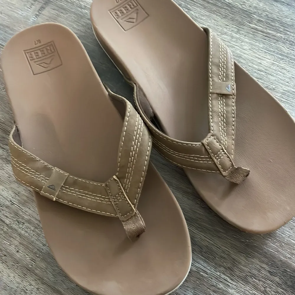 Womens Reef Flip Flop Sandals in Tan Brown - Image 2