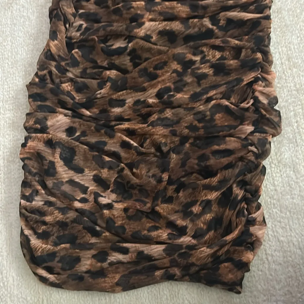 bcbgmaxazria leopard print dress - Image 3