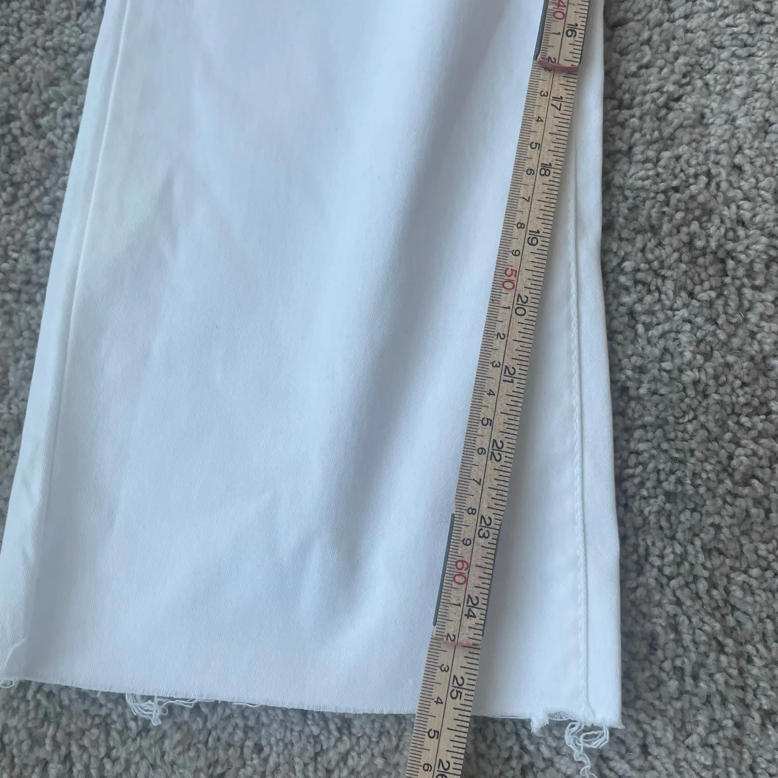 NWT Crown & Ivy High Rise Flare Cropped Jeans White size 8 - Image 10