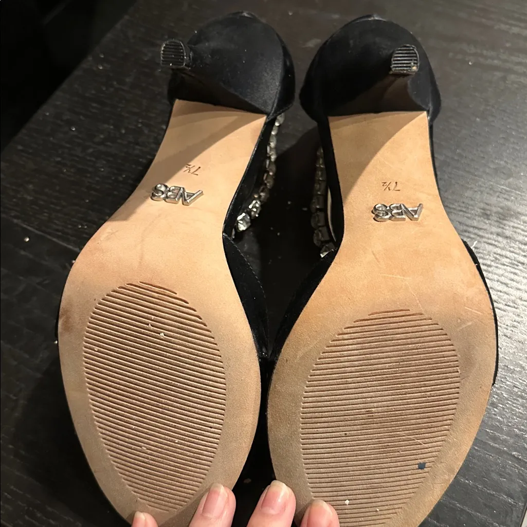 ABS Elegant Black Satin Women's Heels Size 7.5 - Image 6