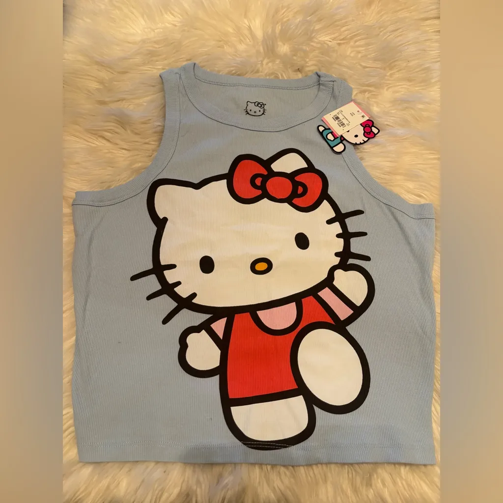 🩷🩷Hello Kitty Sleeveless Top size XXL🩷🩷 - Image 6