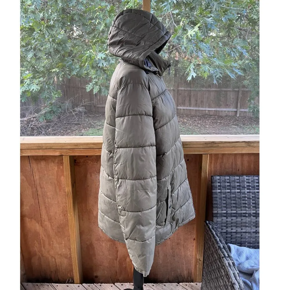 Nautica Women's Hunter Green Hooded Puffer Coat Size L. - Image 2