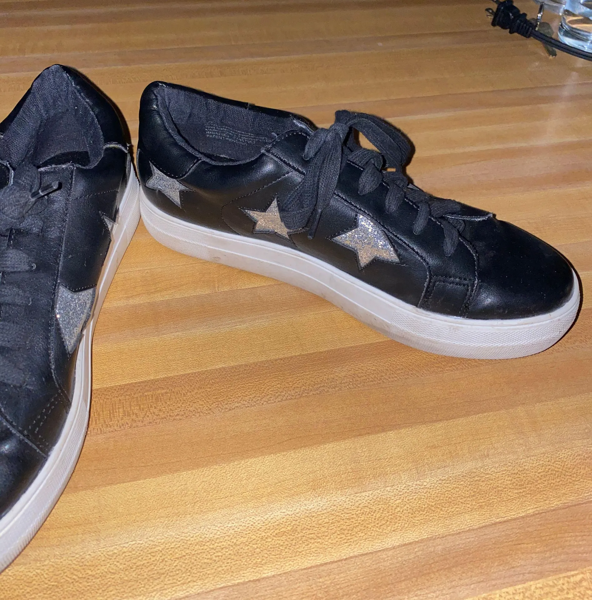 Abound Star Sneakers - Image 3