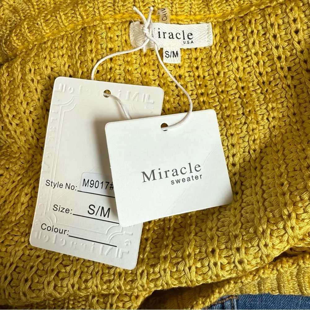 Miracle Knit Sweater Yellow/Gold size S/M Yellow - Image 3