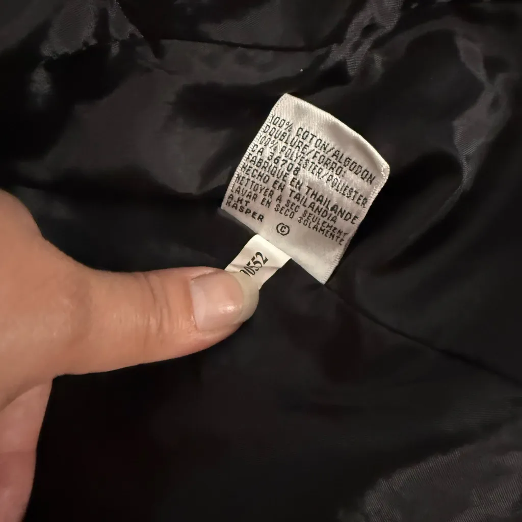 Le Suit Navy and White Polka Dot Blazer - Image 10