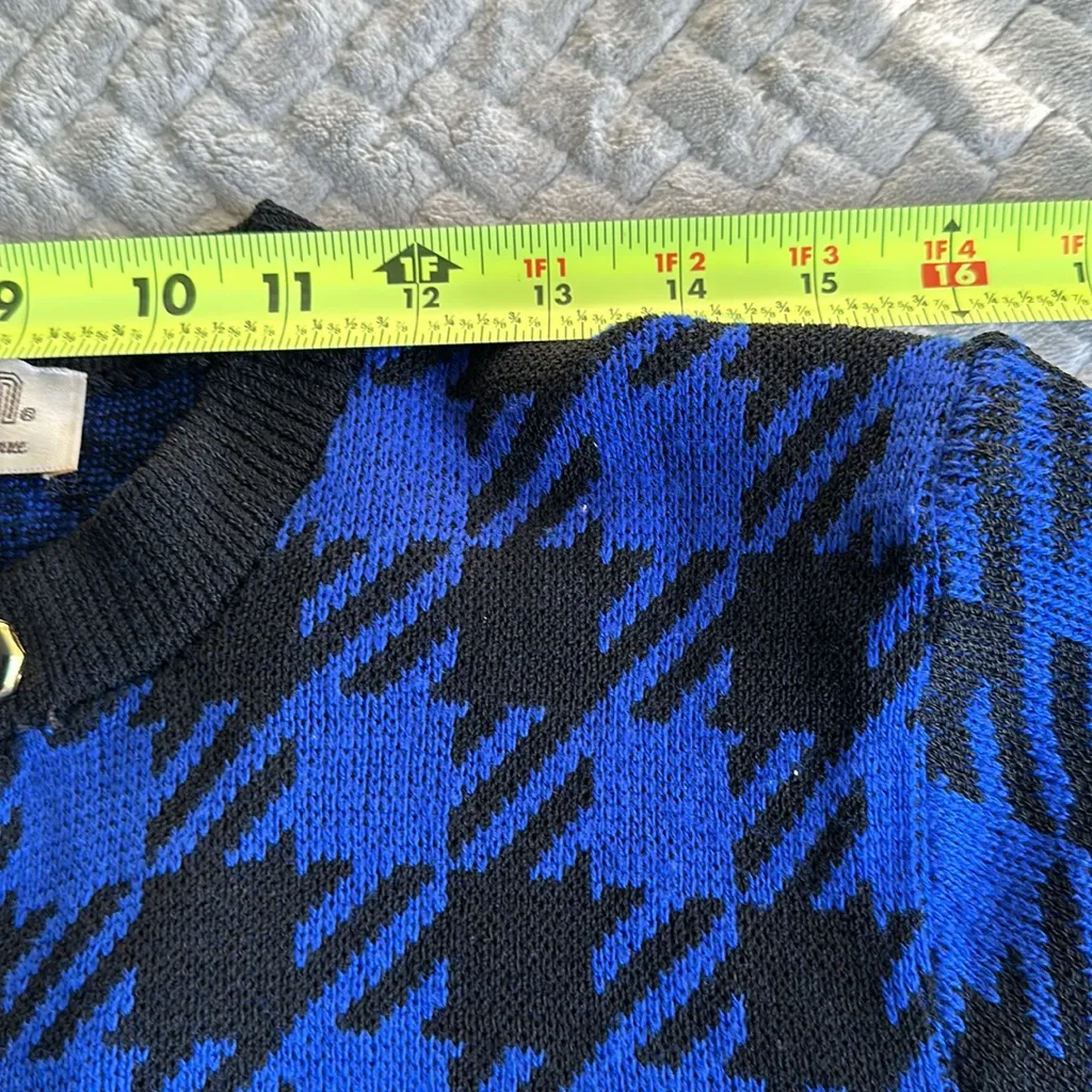 Vintage St John Plaid Button Up Sweater Black and Blue Size 6 - Image 10