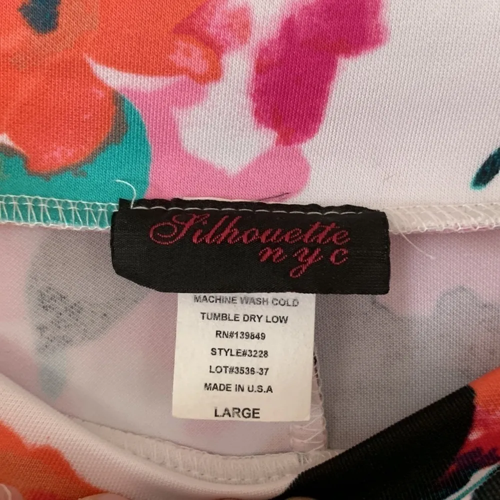 Silhouette NYC Bright Multi Color Knee Length Floral Print Circle Skirt Size L - Image 4