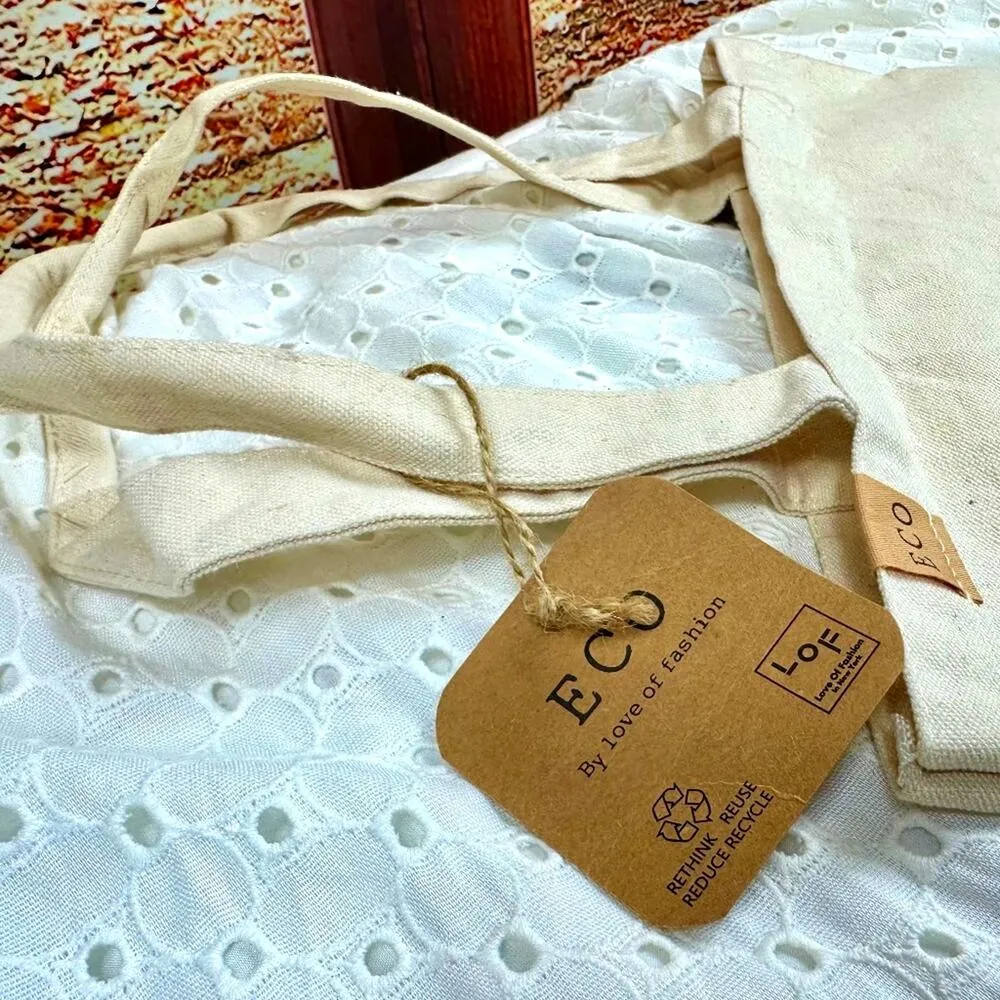 Love of Fashion Mrs Always Right Canvas Tote Bag White - Image 7