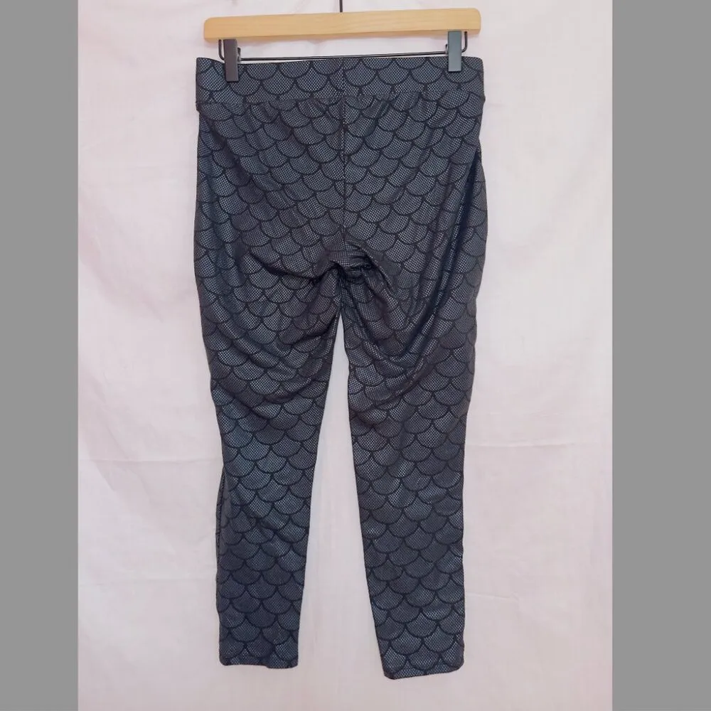 Torrid Plus Size Full Length Signature Waist Mid Rise Leggings in Mermaid Foil - Image 5