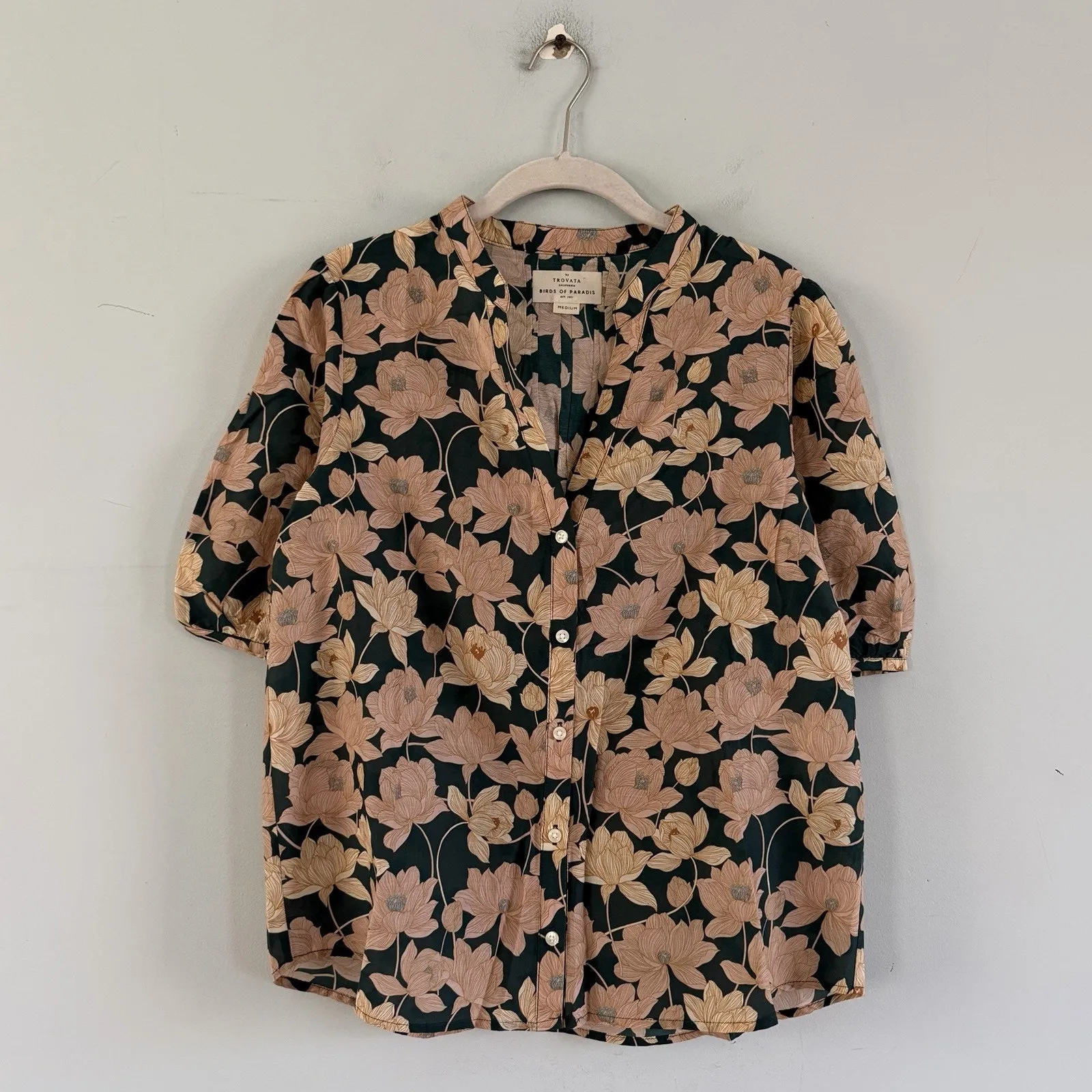 NWT Trovata Birds of Paradis Dakota Jasper Twilight Multi Silk Blend Blouse Green - Image 3