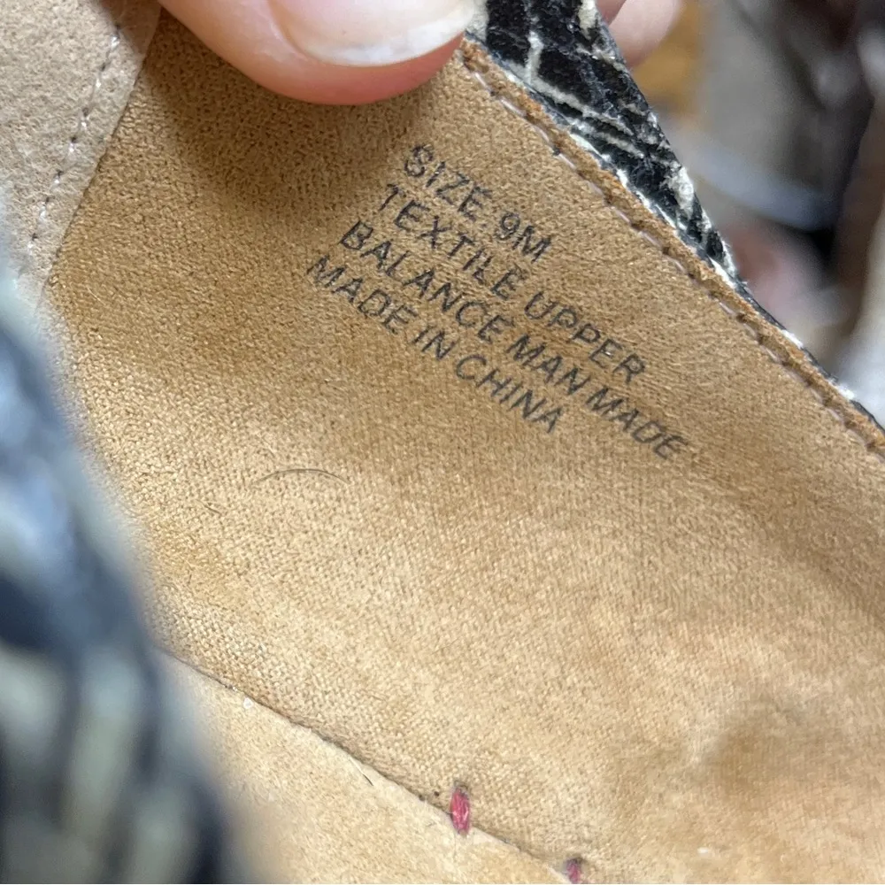 Soft Surroundings Leopard Calf Hair Espadrille Shoes 9 - Image 7