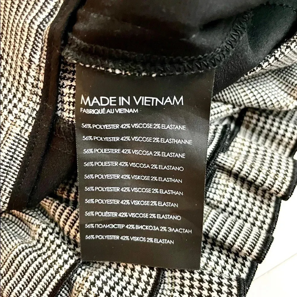 Club Monaco Plaid Cropped Ruffle Hem Pants - Image 3