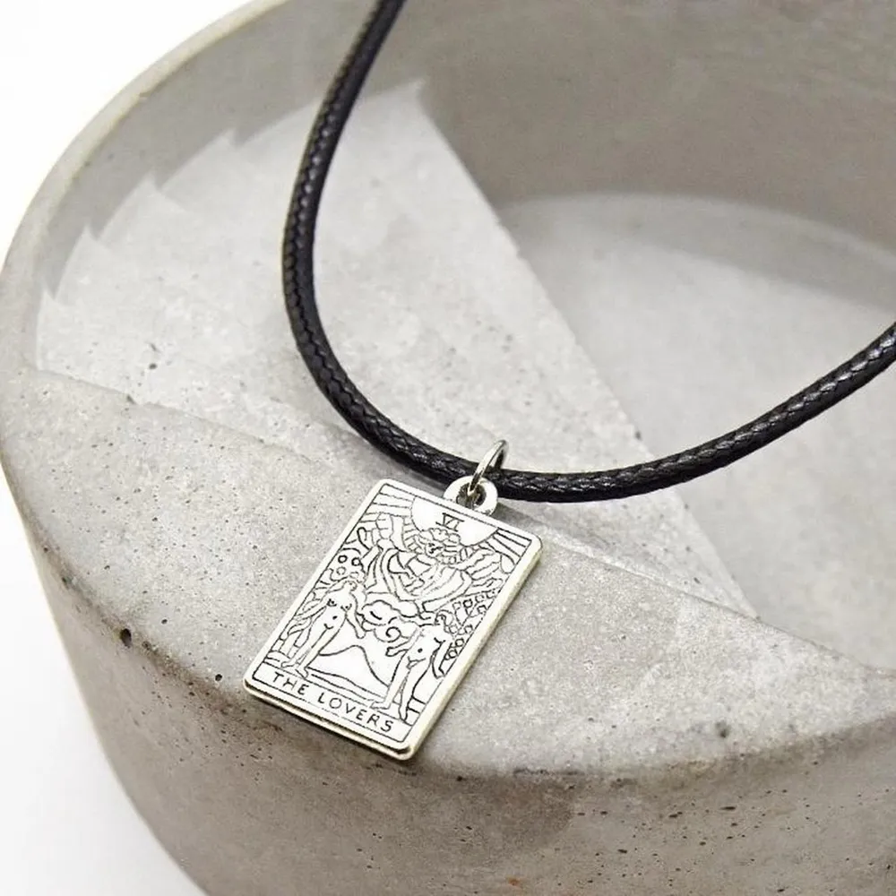 The Lovers Tarot Card Necklace Black - Image 2