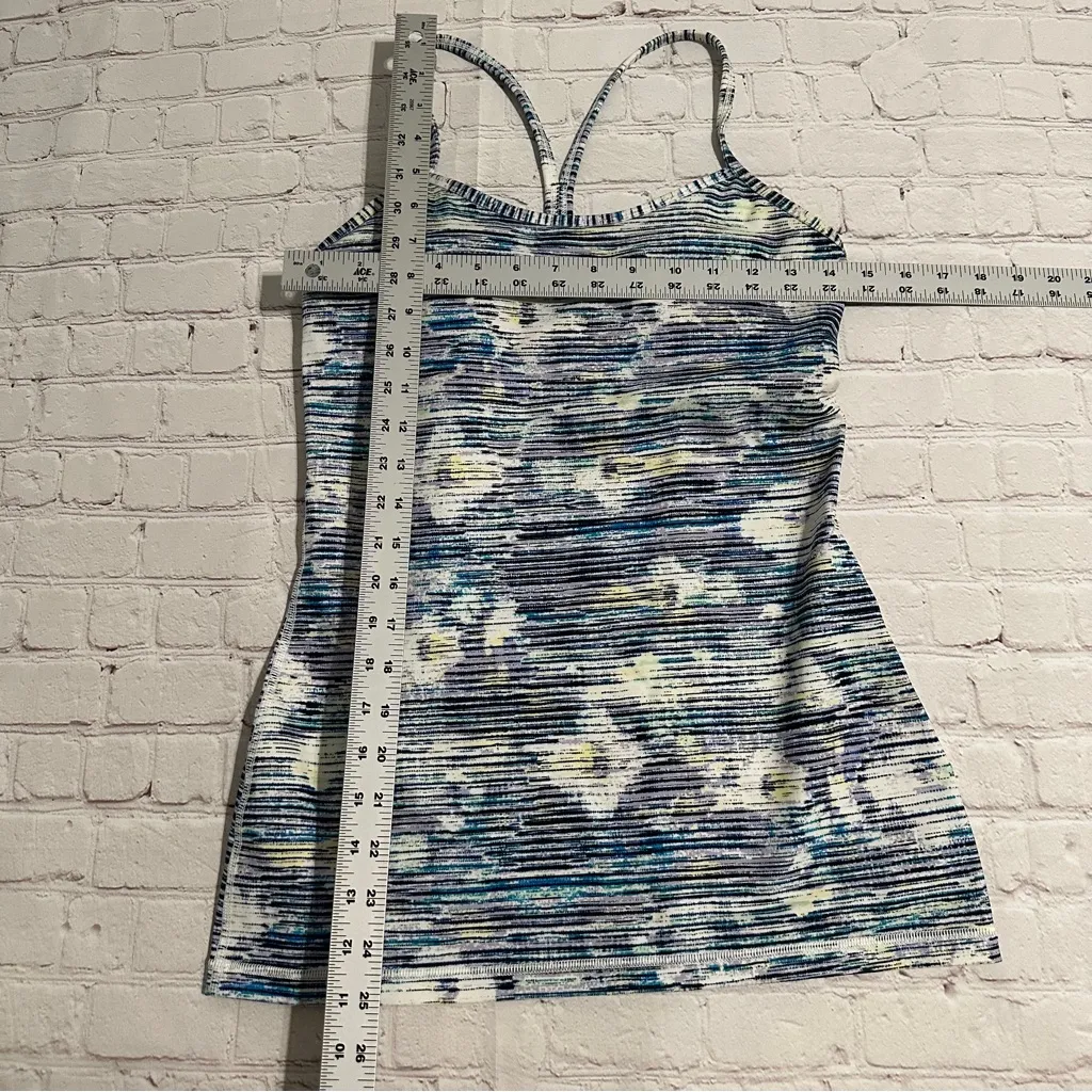 Lululemon tank top size 6 - Image 5