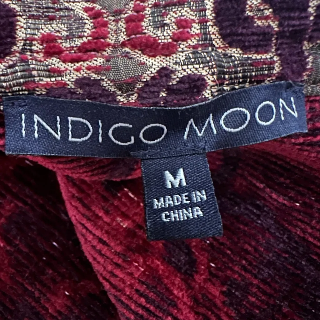 Tapestry Dinner Jacket, Gold and Reds, One Button, Holiday Ready! Size M - Image 5