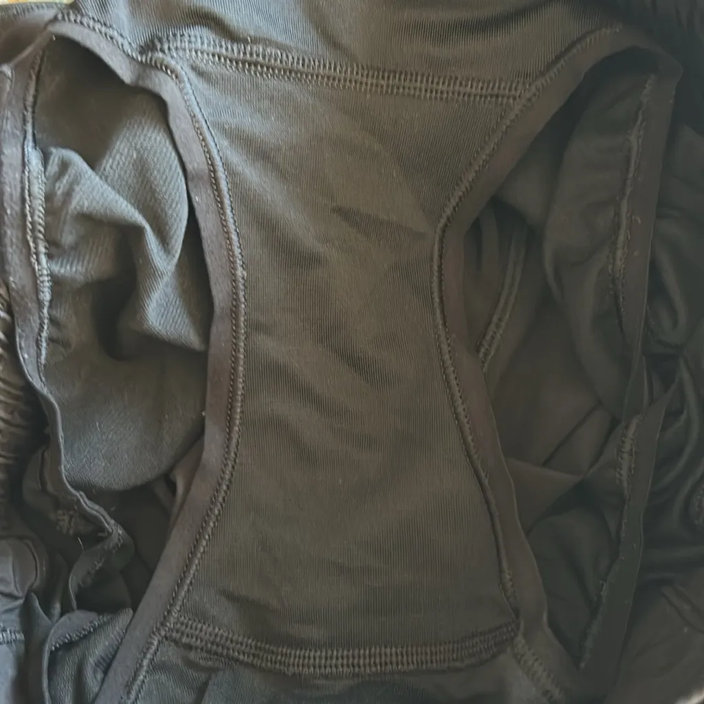 Lululemon Hotty Hot Short High Rise Long 4” Black Size 4 - Image 9