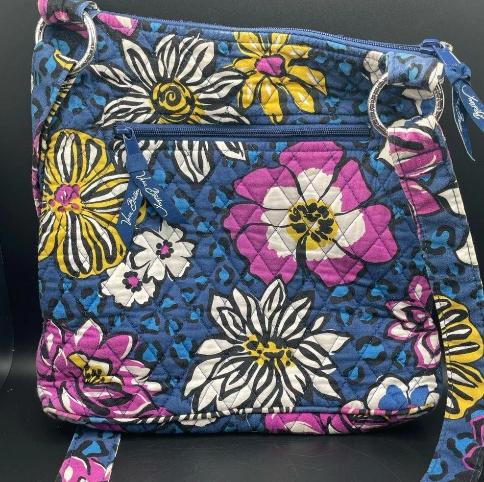 African Violet Pattern Hipster Shoulder‎ Bag - Image 4