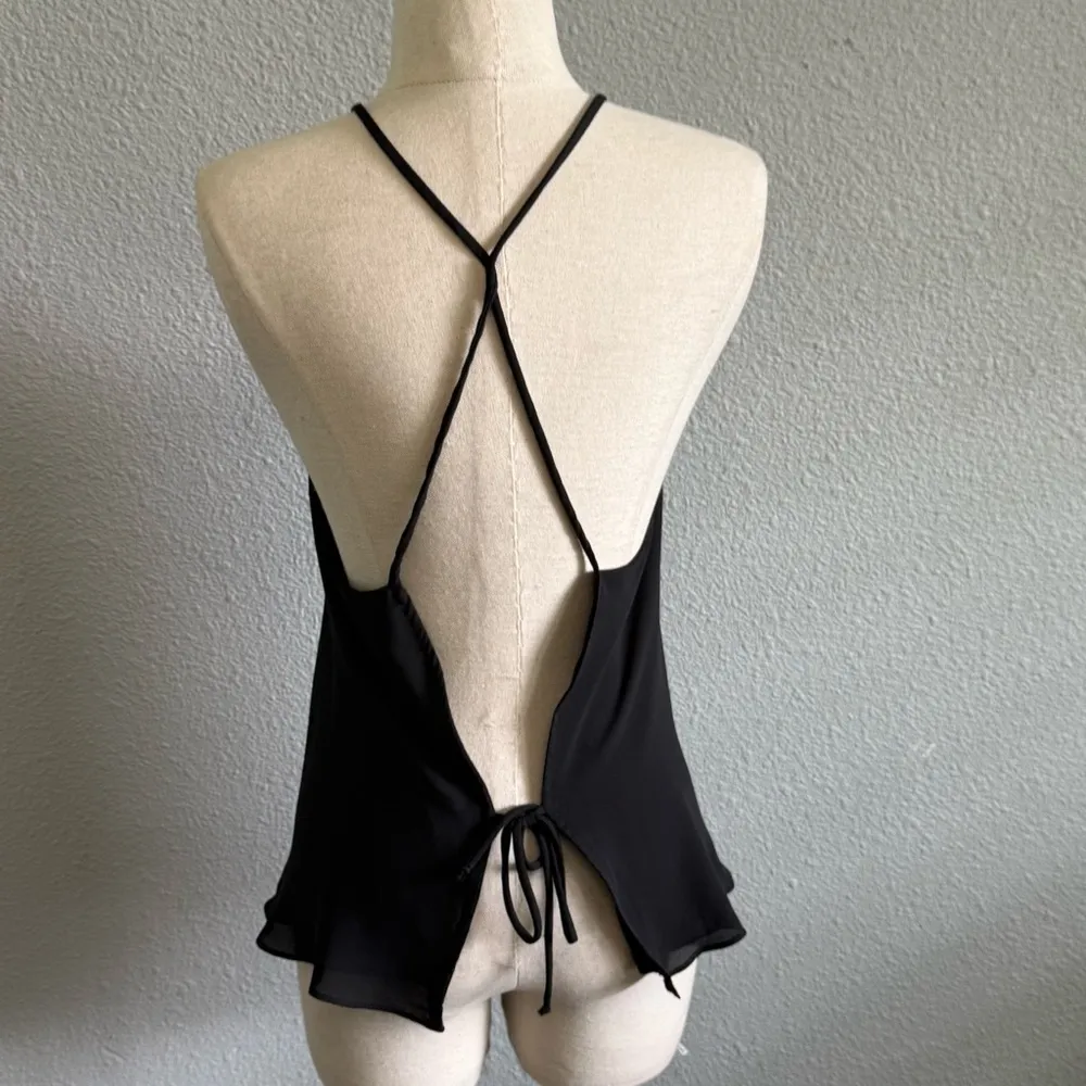 Revolve Krisa Crossed Back Cami in Black Size Small‎ - Image 4