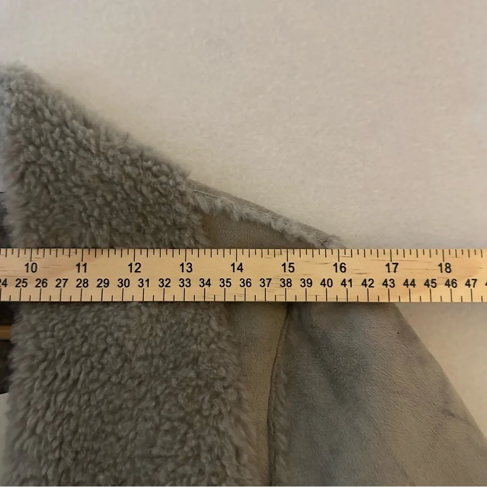 NWT John + Jenn Women’s Coat Long Open Front Sherpa Grey Size M - Image 4